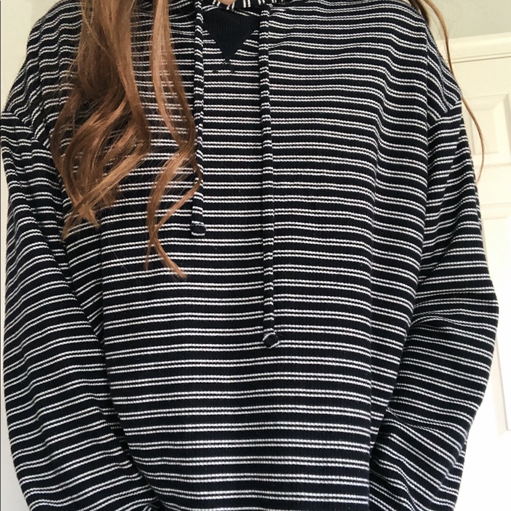 Hollister soft cropped hoodie